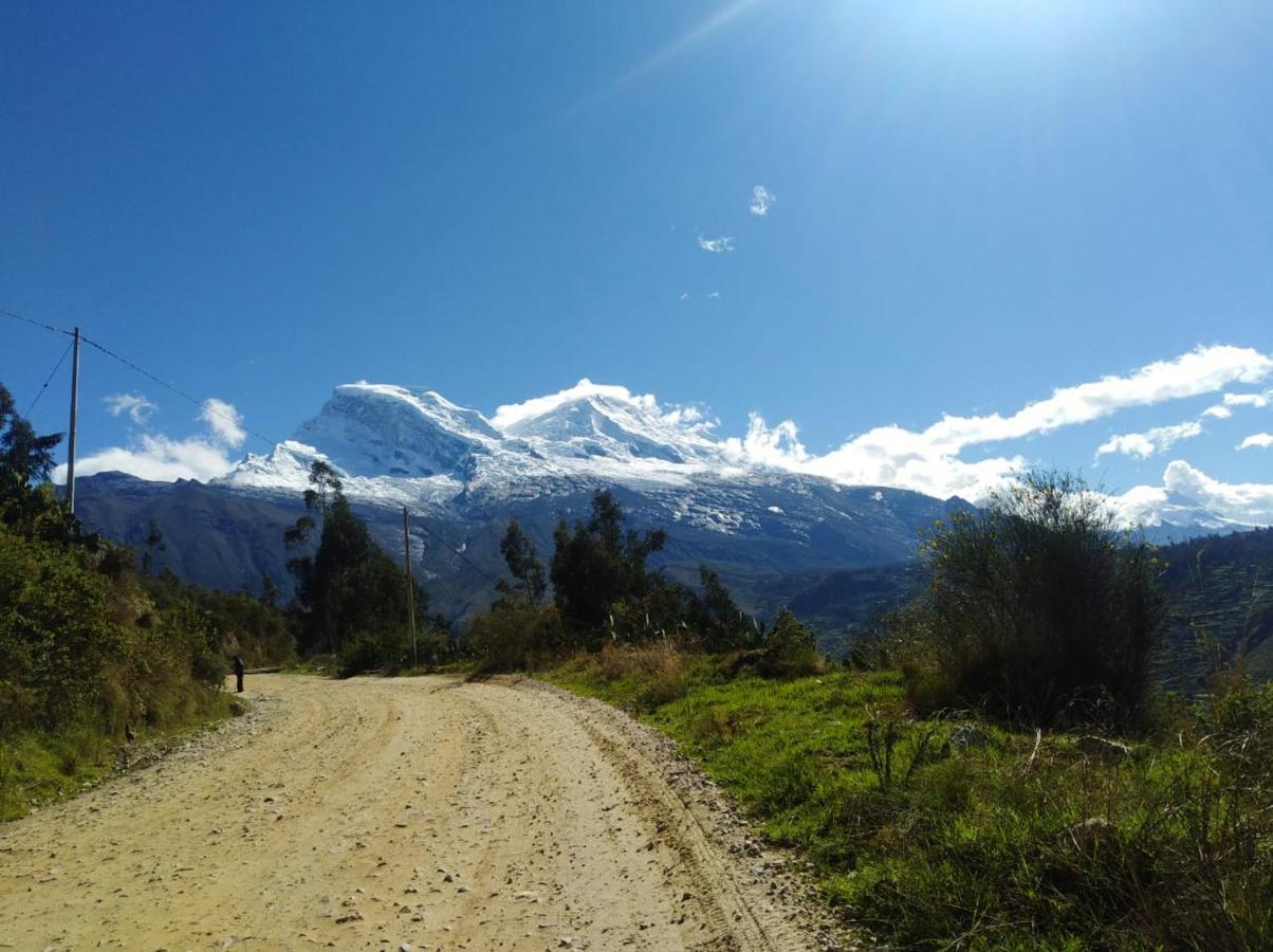 Tullpa Rumy Lodge Yungay Exterior foto
