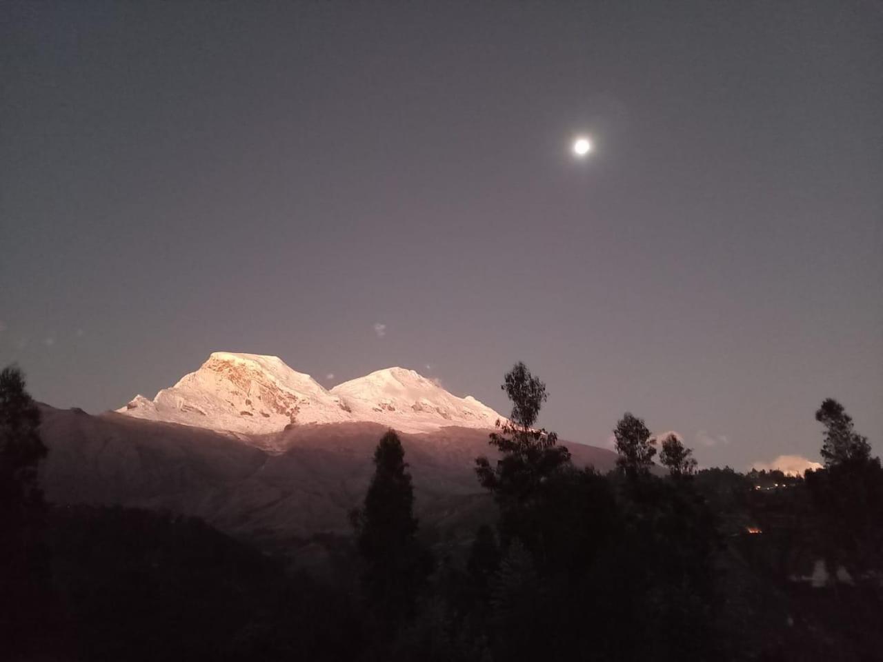 Tullpa Rumy Lodge Yungay Exterior foto